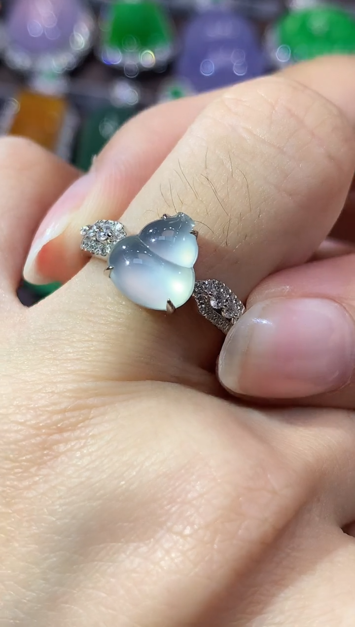 18K金镶嵌戒指翡翠D26