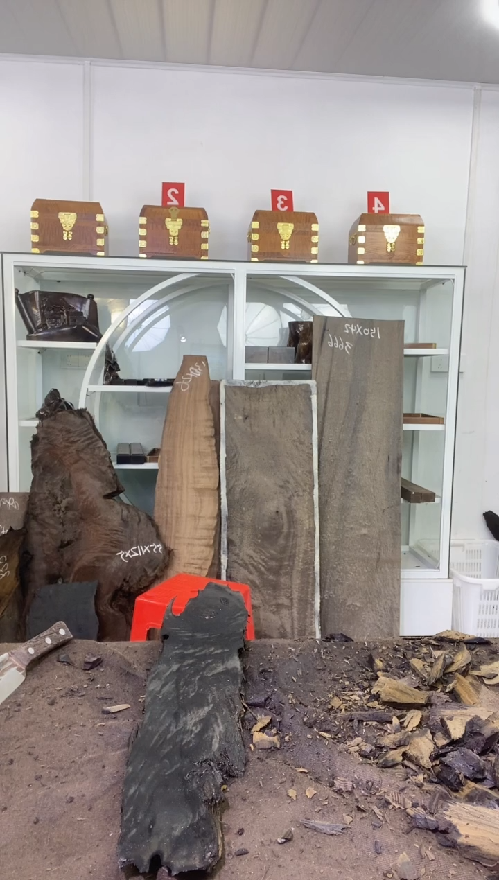 锦***呵金丝楠木原料木材