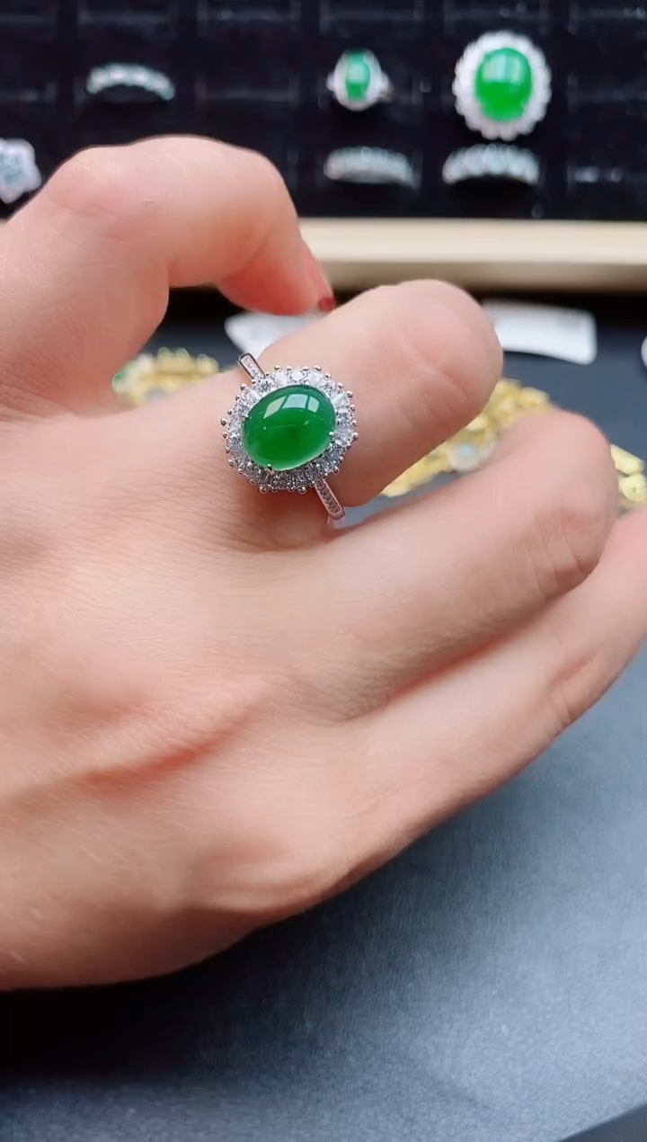 【闪购商品】翡翠戒指银S925镶嵌12121