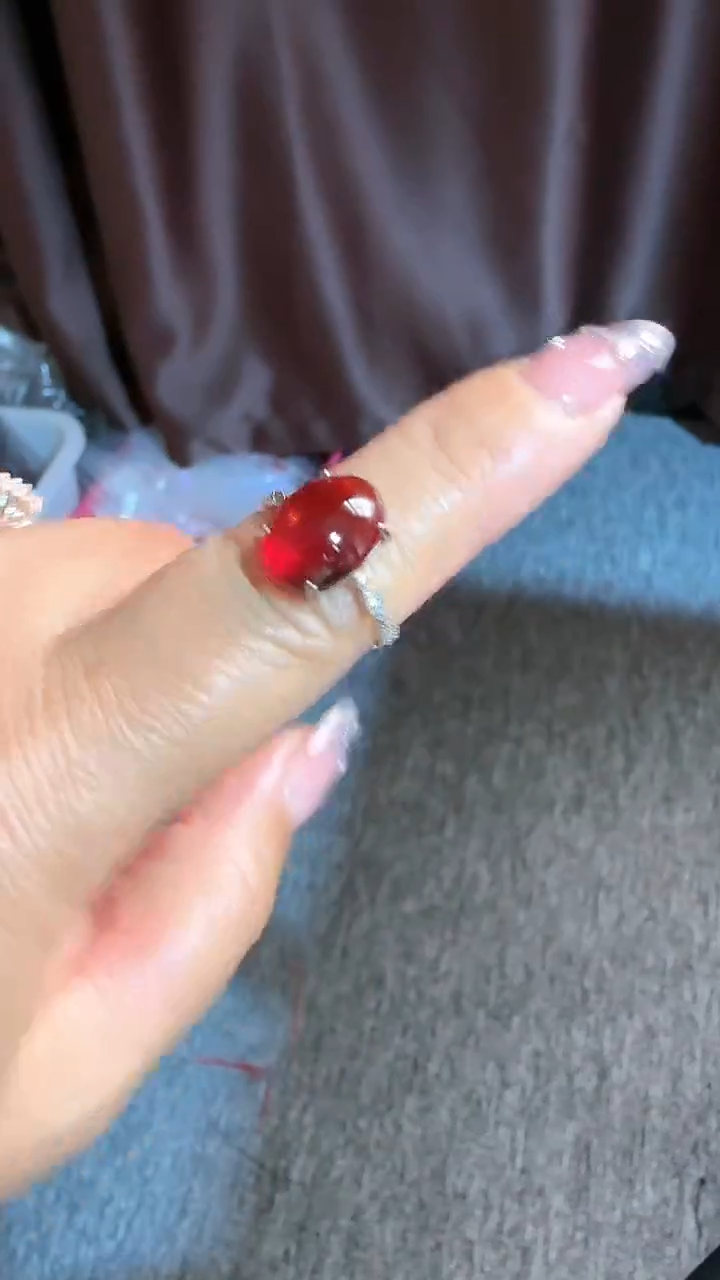 【闪购商品】琥珀戒指银S925镶嵌血珀戒指#107