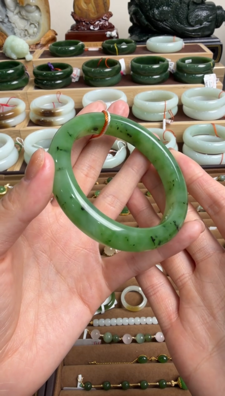 琥珀颈饰未镶嵌手镯57+