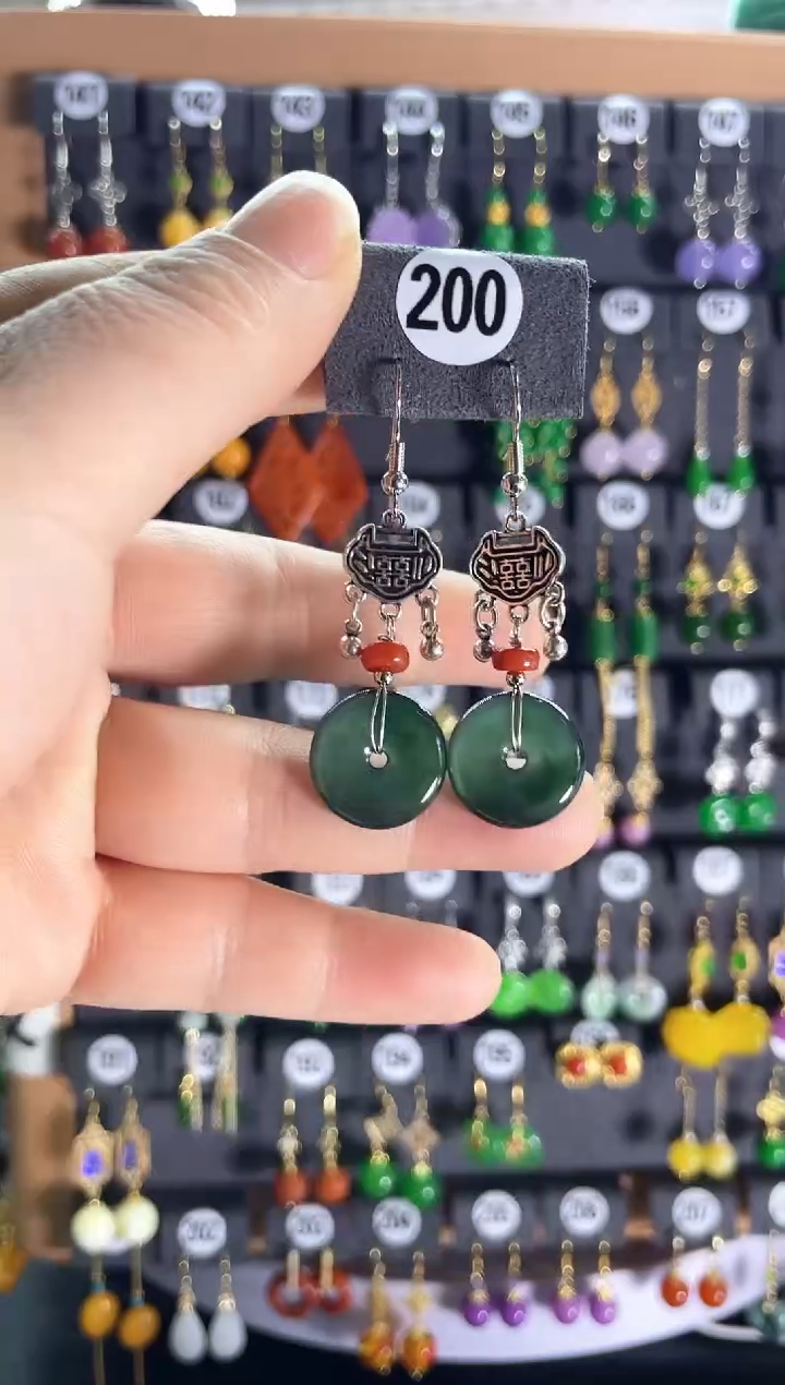 【闪购商品】翡翠耳饰银S925镶嵌200...