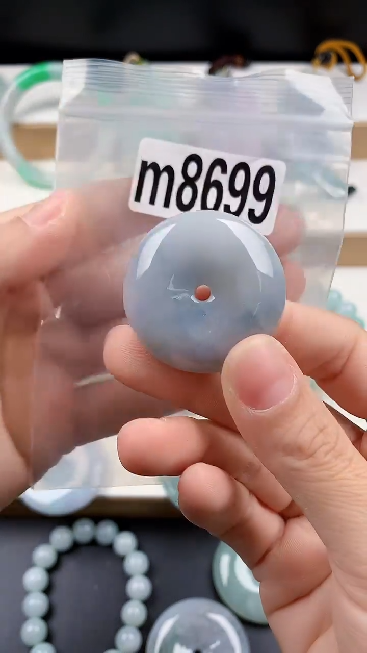 颈饰未镶嵌翡翠天然翡翠吊坠挂件