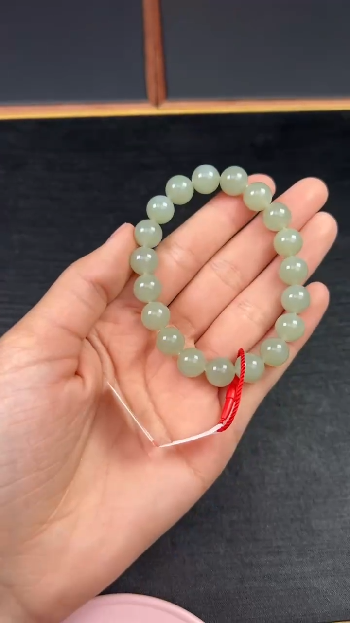 【闪购商品】和田玉手串未镶嵌且末微色差近矿卡10