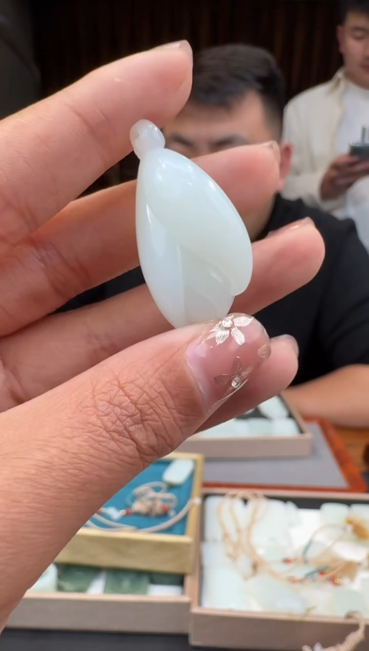 【闪购商品】和田玉116未镶嵌1.25冯总