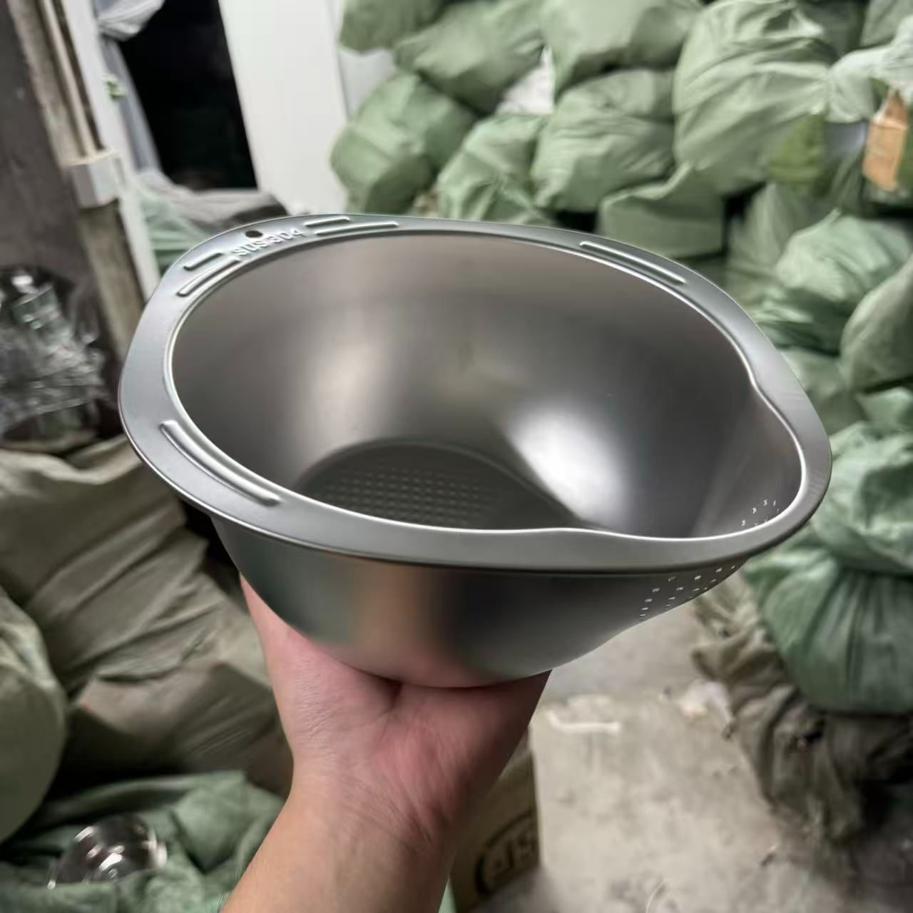 出口斜低多功能淘米盆【汤姆餐具福利专场】