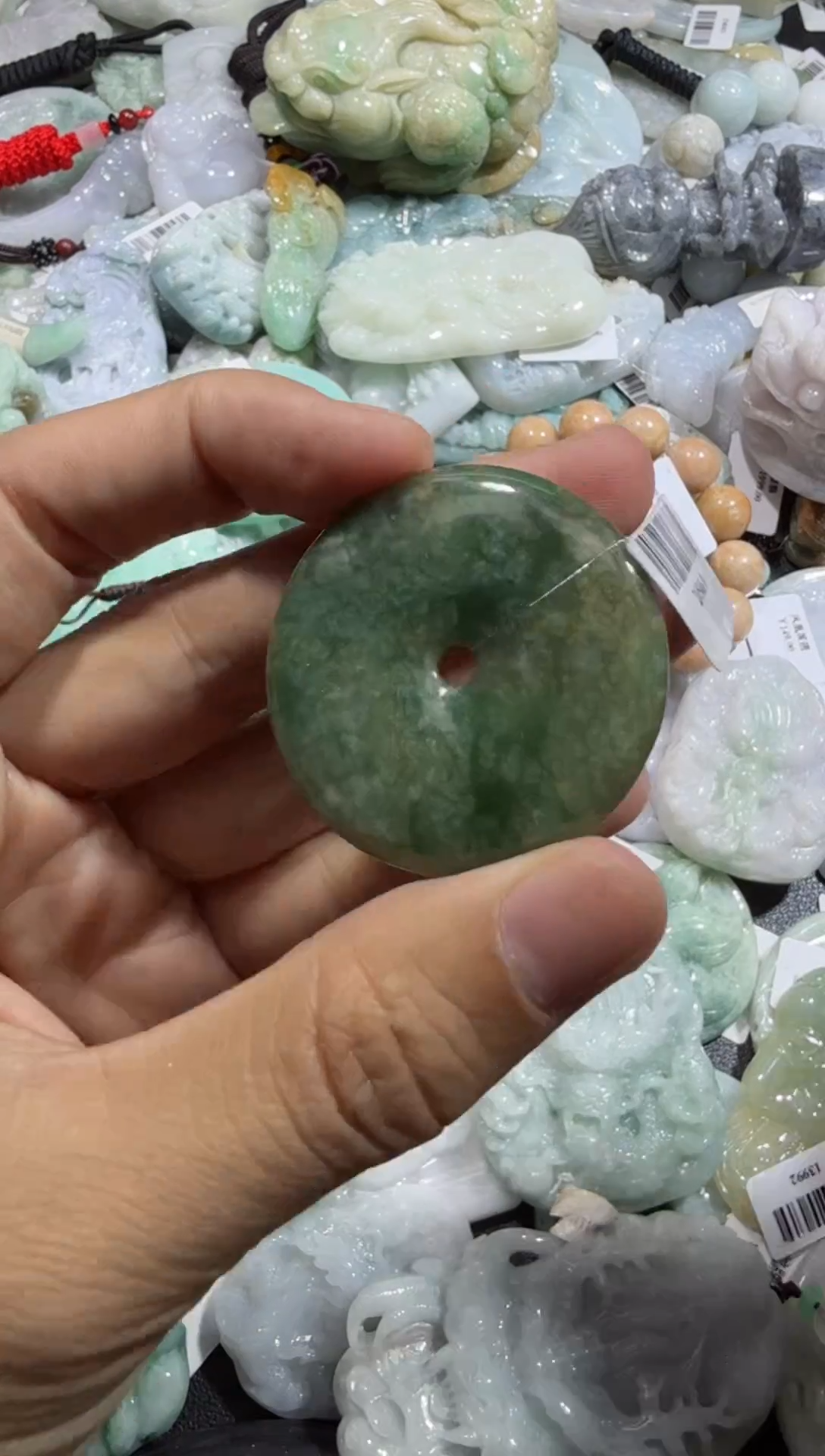 【闪购商品】翡翠颈饰未镶嵌00012383