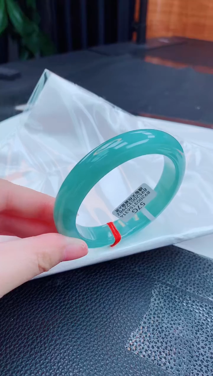 【闪购商品】翡翠手镯未镶嵌缅甸天然翡翠A货手镯