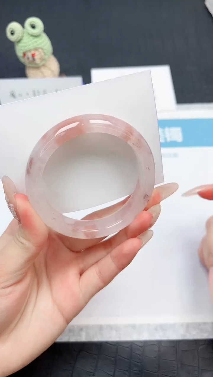 【闪购商品】石英质玉手镯未镶嵌285-54.1