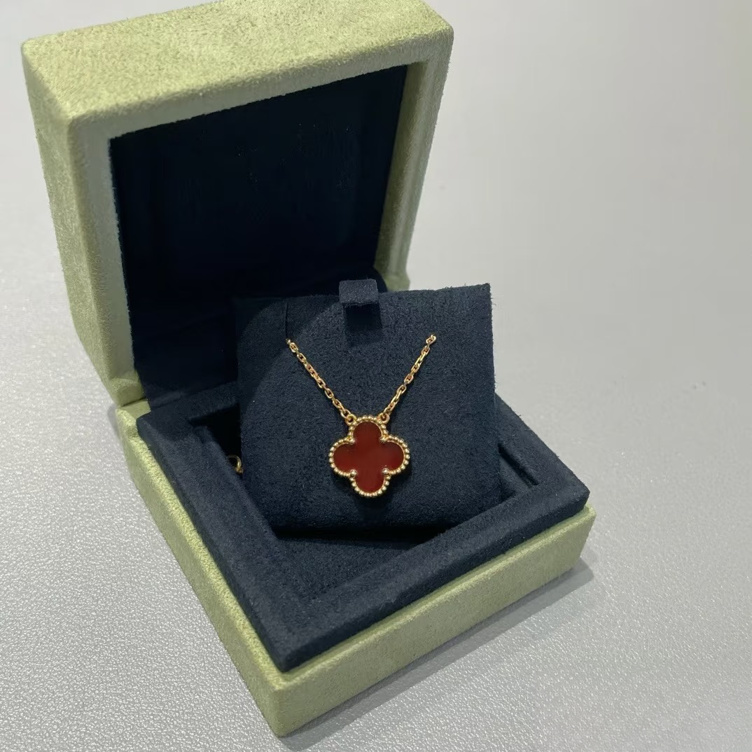 99新 梵克雅宝 【念念】 中号单花项链 老扣 18K黄金/红玉髓 