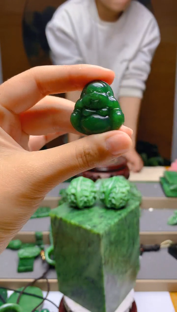 【闪购商品】和田玉（碧玉）颈饰未镶嵌1