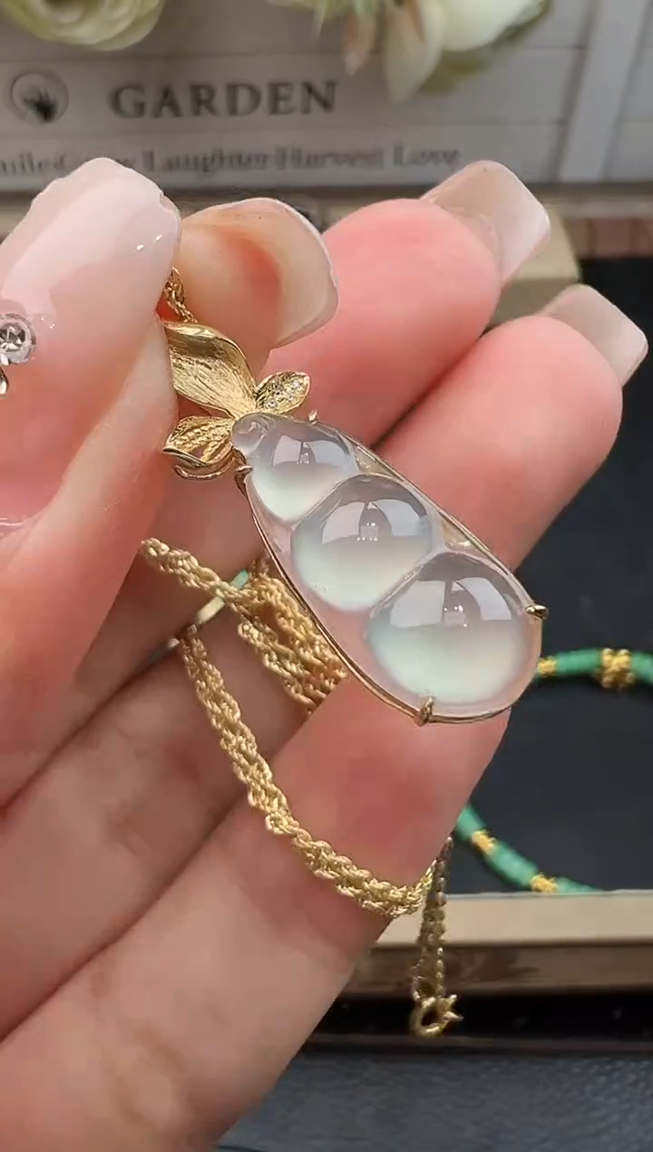 吊坠(不含链)18K金镶嵌翡翠勿拍