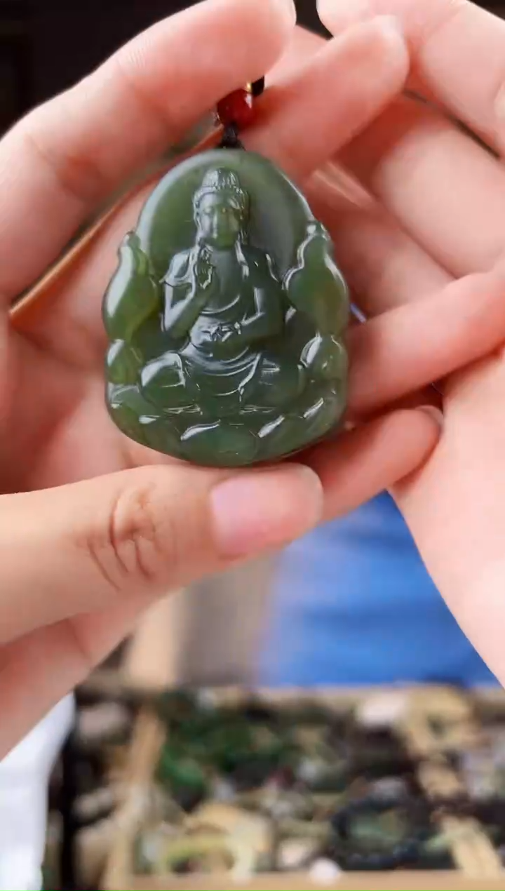 颈饰未镶嵌和田玉拍一发一，多样性发货