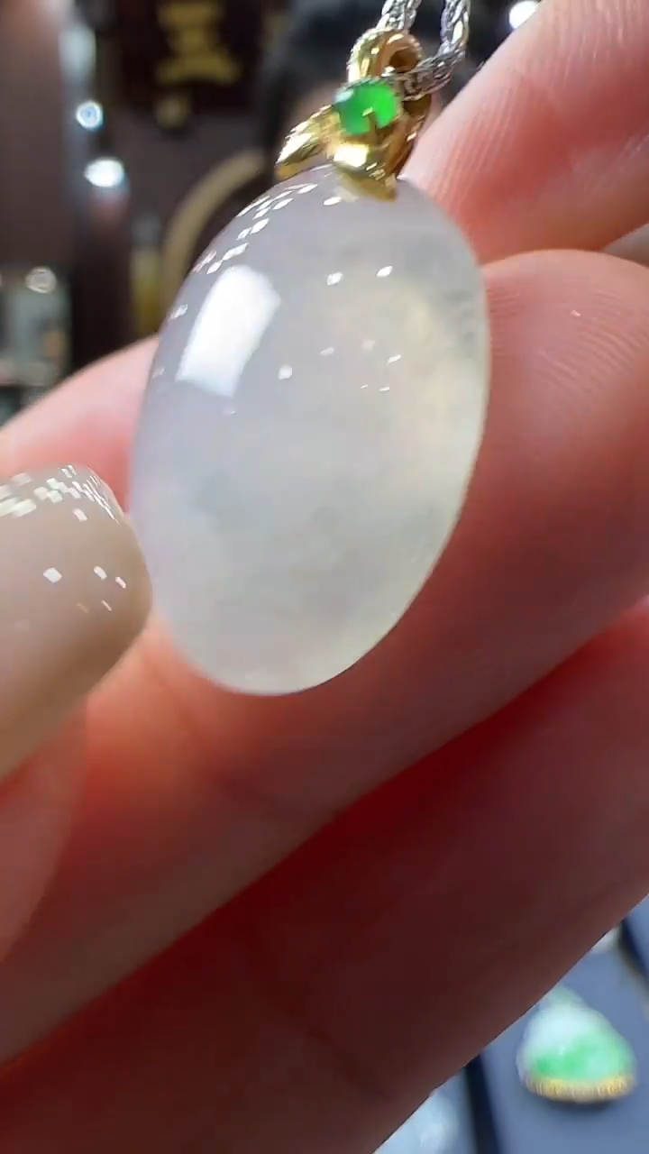 【闪购商品】翡翠挂件18K金镶嵌蛋面不含链