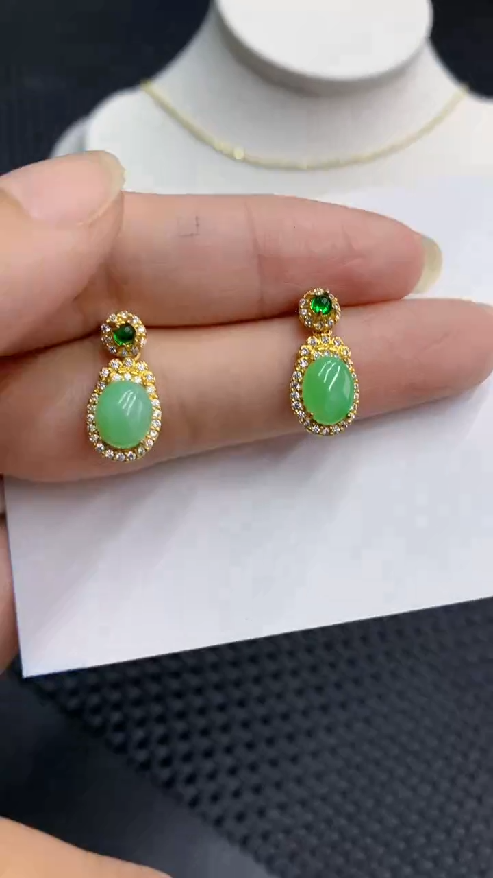 【闪购商品】翡翠颈饰银S925镶嵌            8