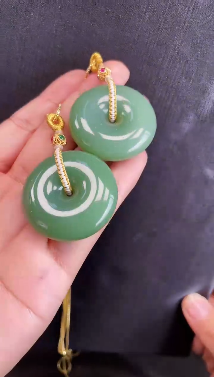 【闪购商品】和田玉吊坠18K金镶嵌36MM 多样性发一