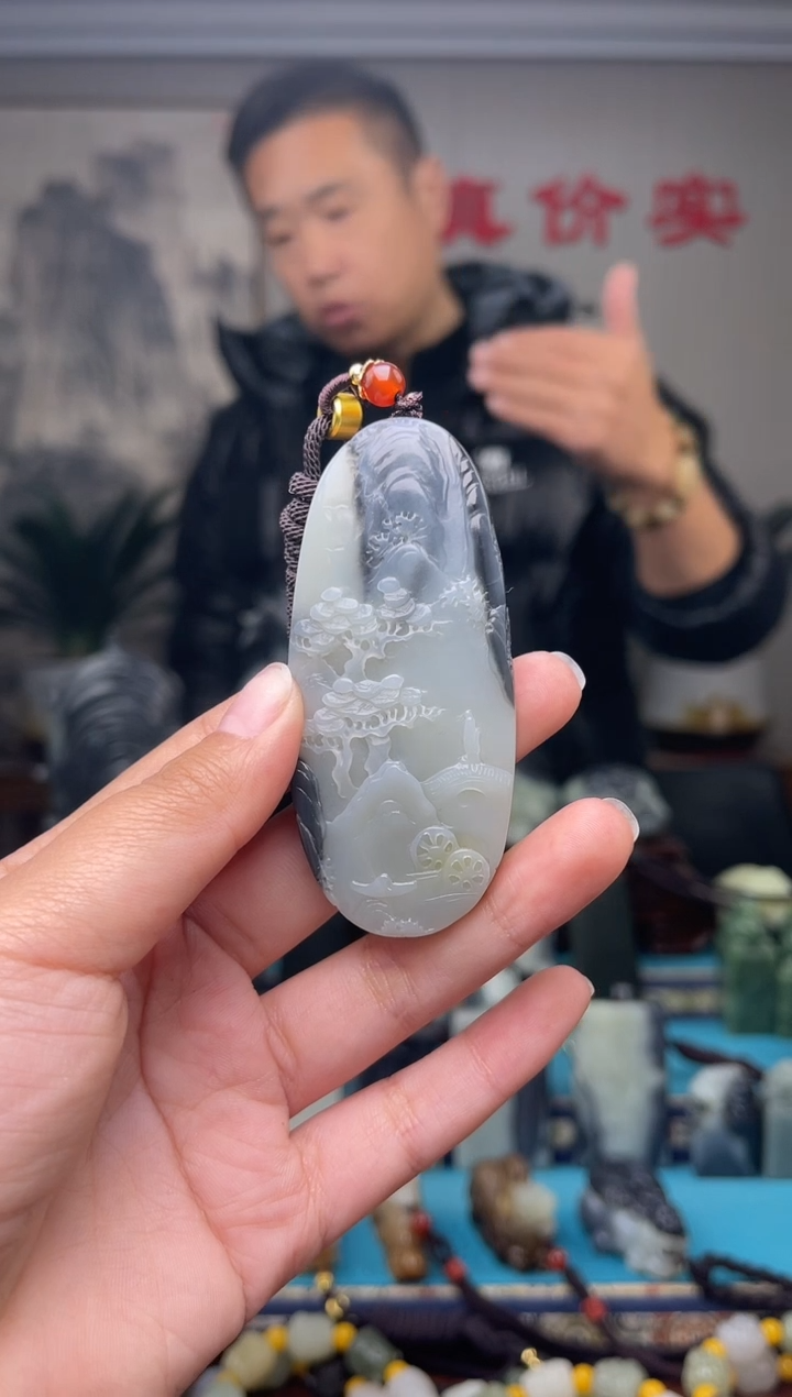 未镶嵌和田玉挂件1