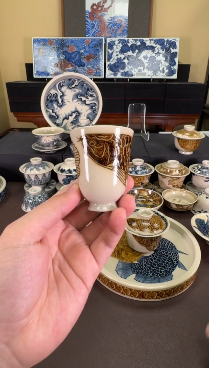 【闪购商品】瓷片二号釉金龙鱼闻香杯