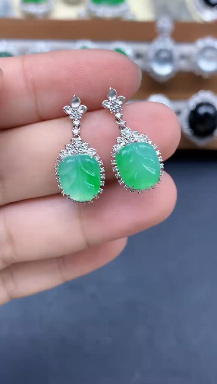 18K金镶嵌翡翠耳饰427-中国好珍宝