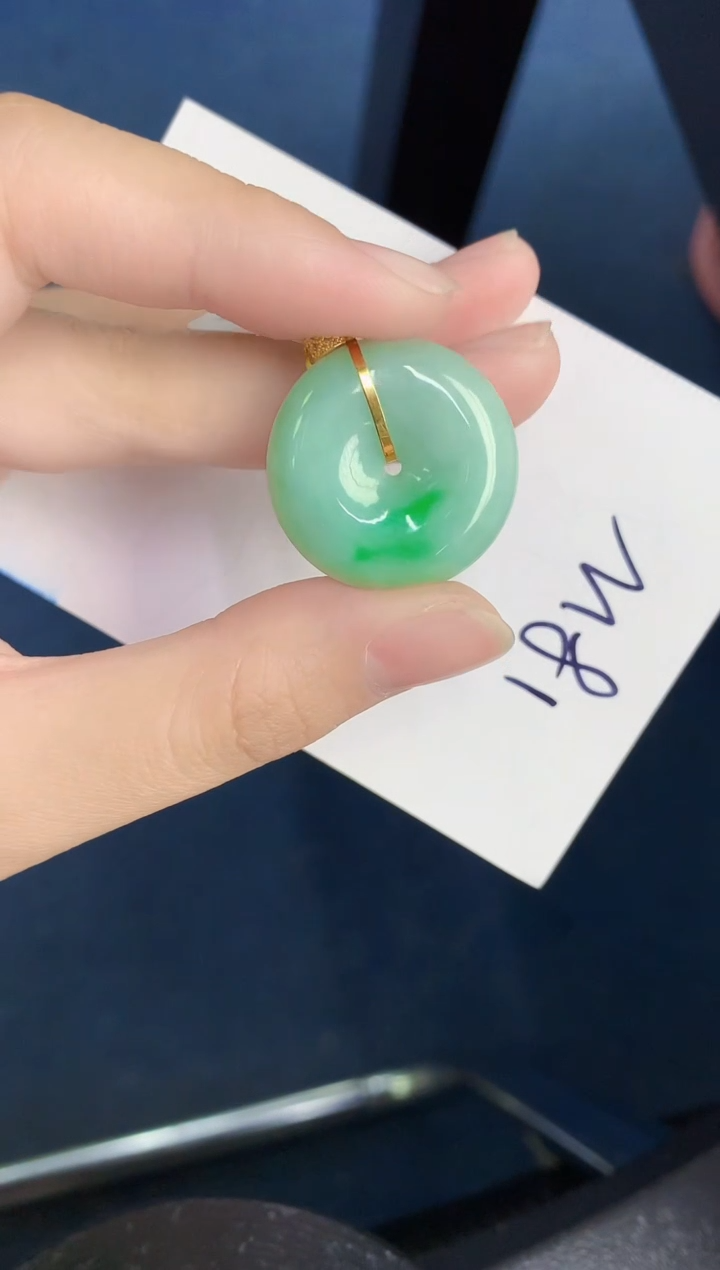【闪购商品】翡翠颈饰18K金镶嵌0000000000