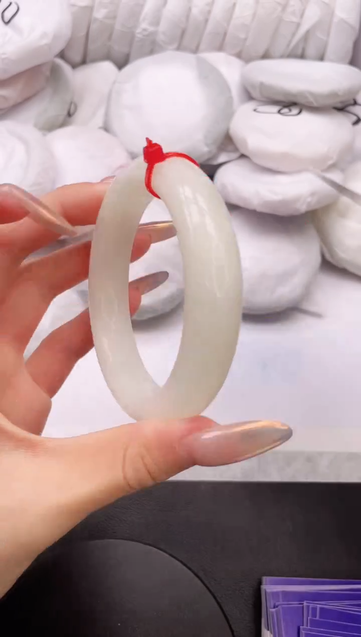 【闪购商品】和田玉手镯未镶嵌6K441-57