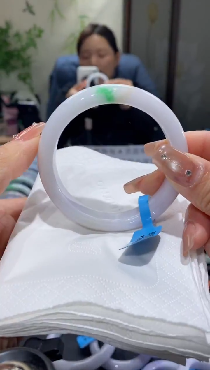 未镶嵌手镯翡翠圈口56.6