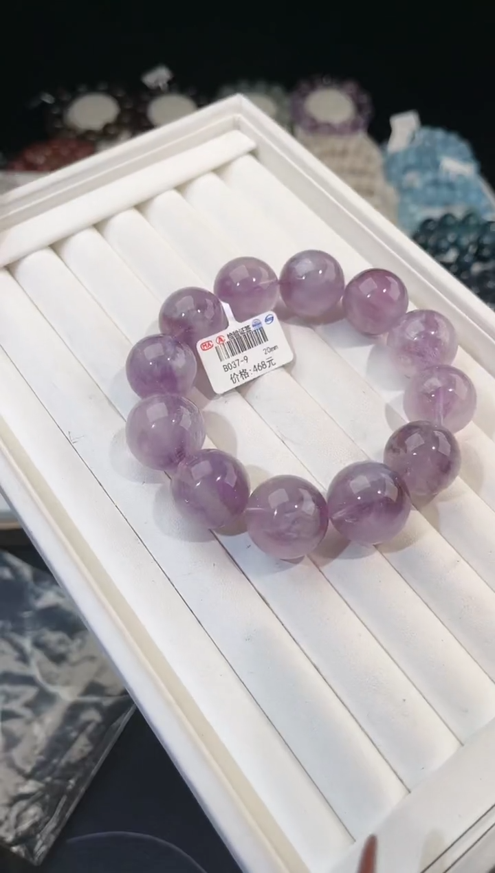 【闪购商品】水晶手链未镶嵌多样性发一紫兔毛20mm