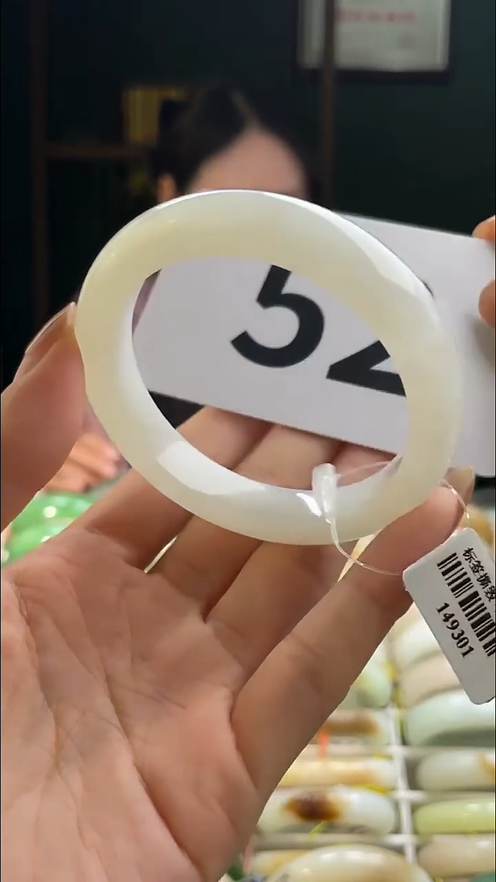 定制和田玉和田玉手镯52