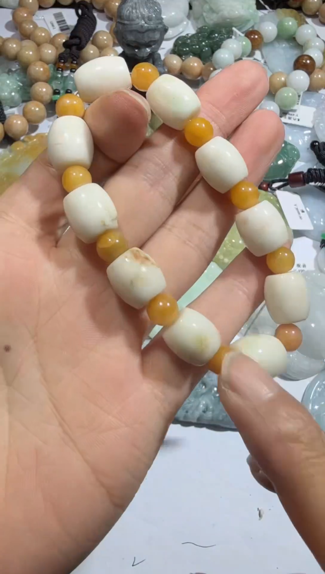 【闪购商品】翡翠颈饰未镶嵌00003389