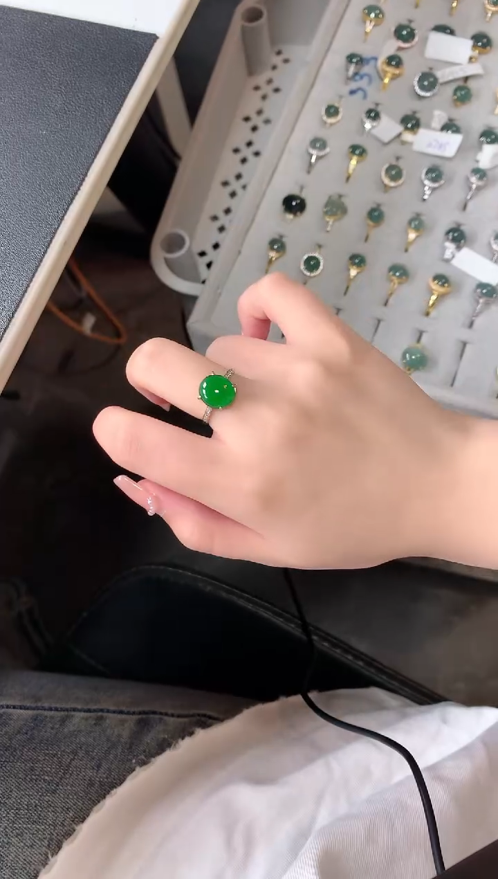 【闪购商品】翡翠戒指银S925镶嵌52141