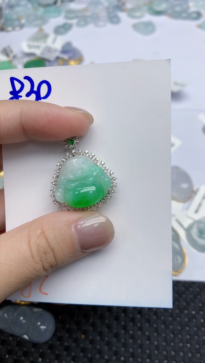 【闪购商品】翡翠颈饰18K金镶嵌天然翡翠A货