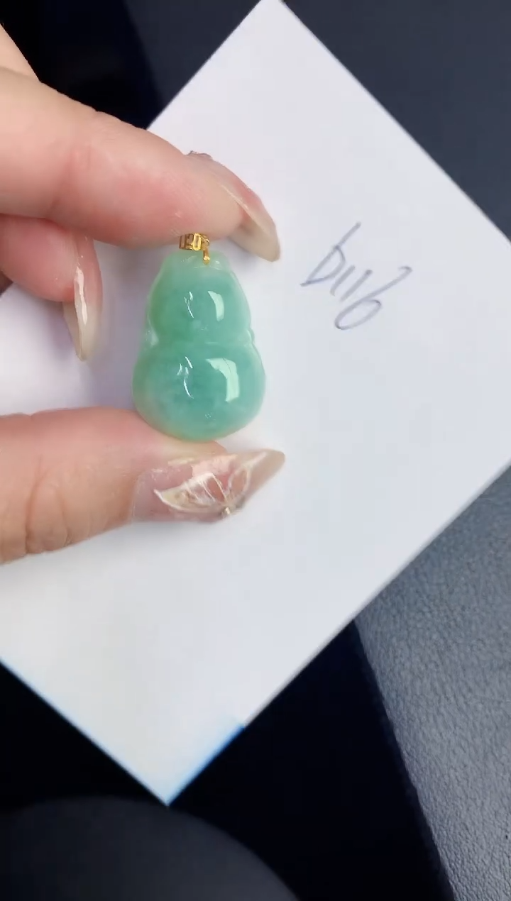 【闪购商品】翡翠颈饰18K金镶嵌0000000000