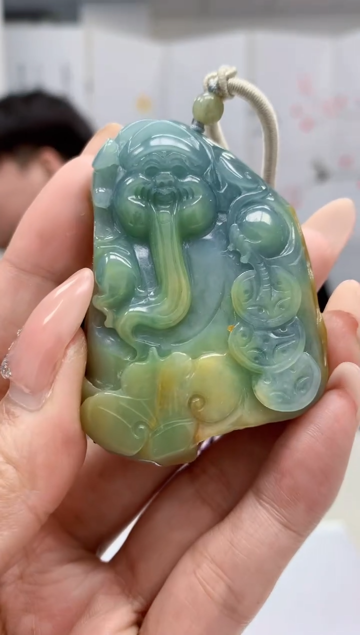 【闪购商品】定制翡翠未镶嵌5060MM-毛货挂件26