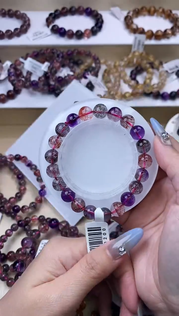 【闪购商品】水晶手链未镶嵌黑加仑超七单圈9m+