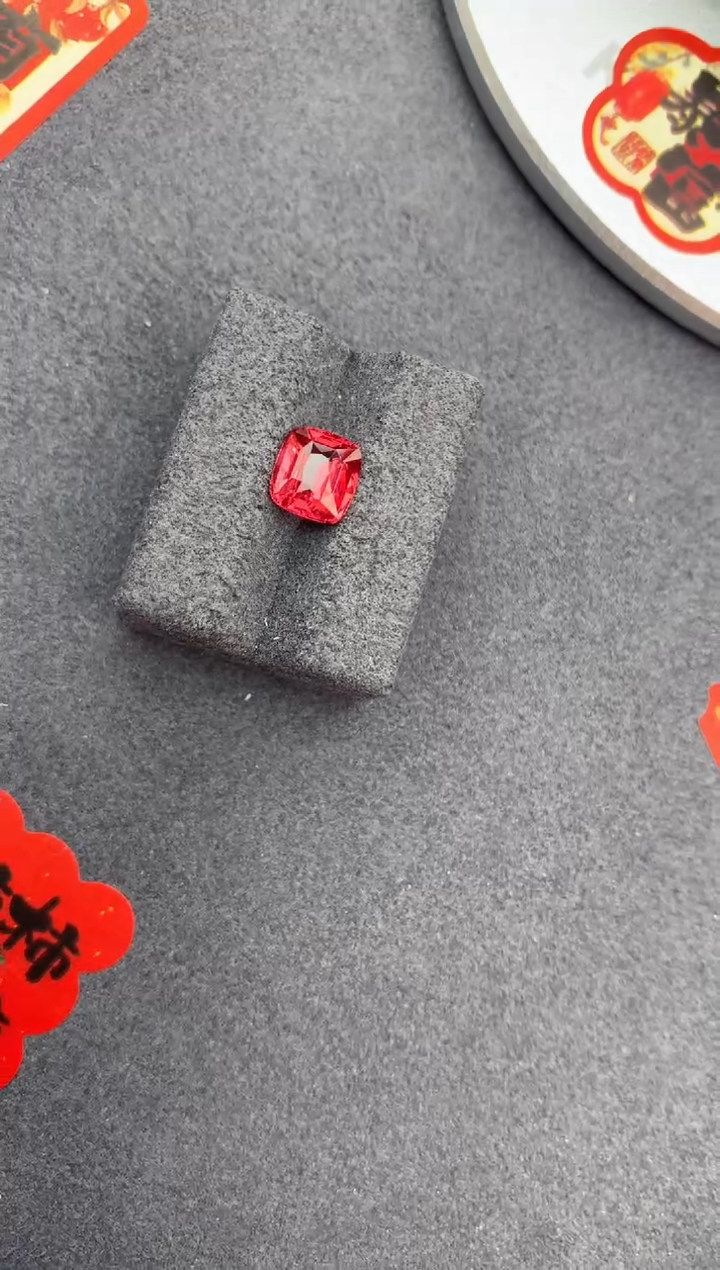 【闪购商品】尖晶石裸石未镶嵌2ct红尖晶