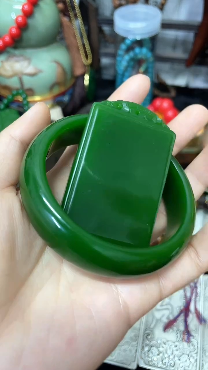 【闪购商品】摆件主播推荐如图所示