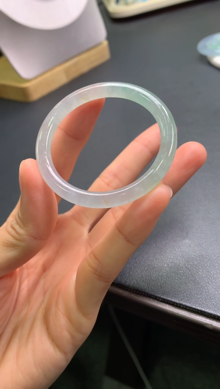 未镶嵌定制翡翠0332821591（43.5*5.3*5.3）（有微瑕）