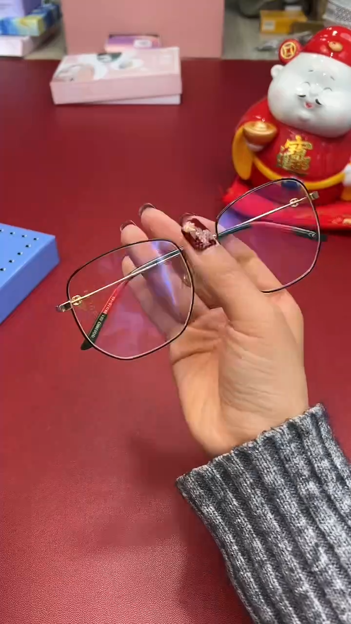 摆件瓷器放漏，全场大漏YF664