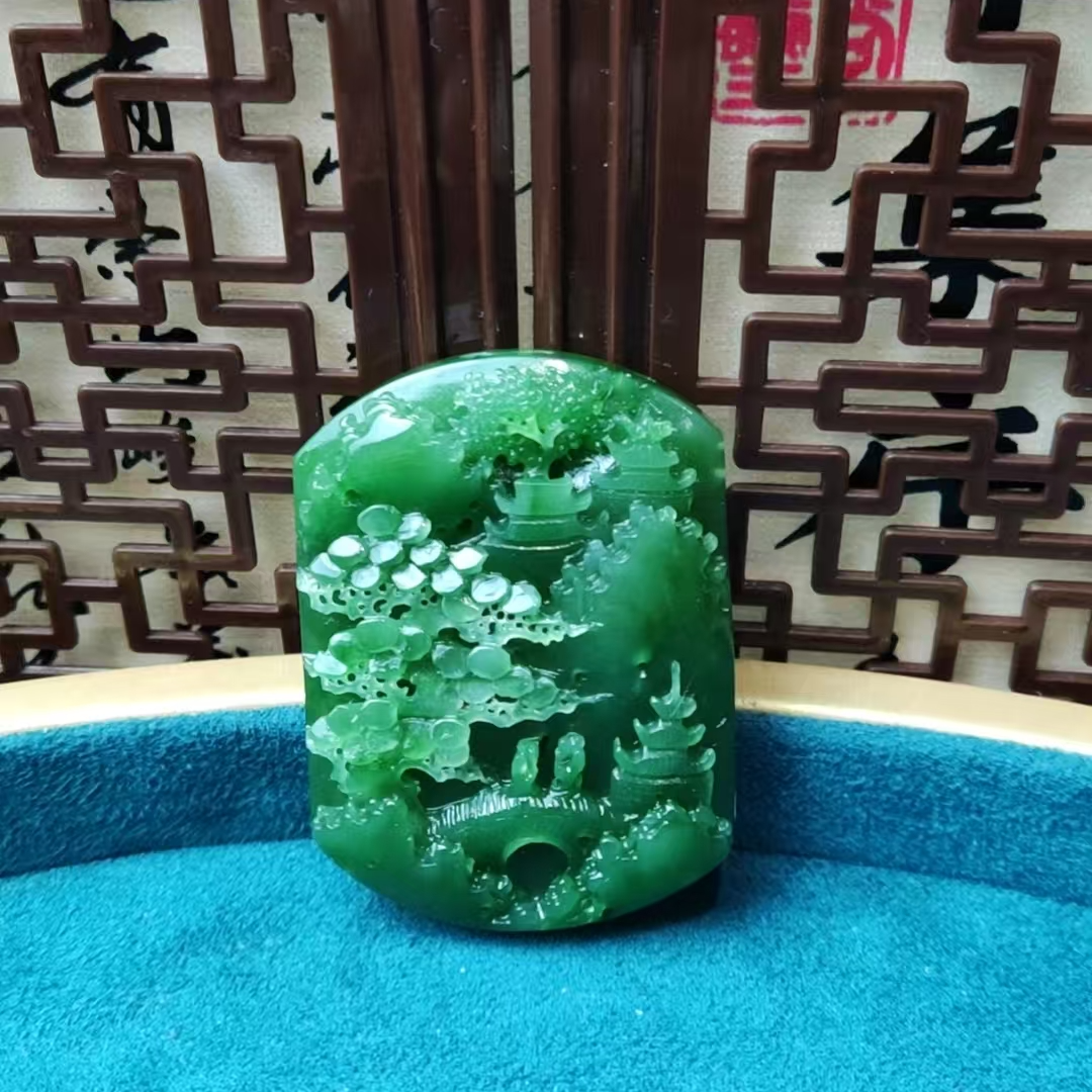和田玉碧玉山水吊坠