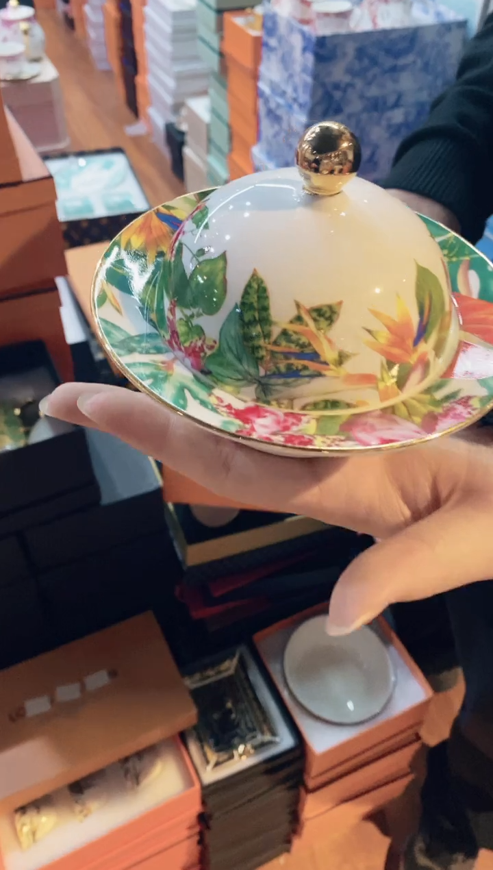 【闪购商品】杯鸿辉家品牌瓷器，京东包邮！