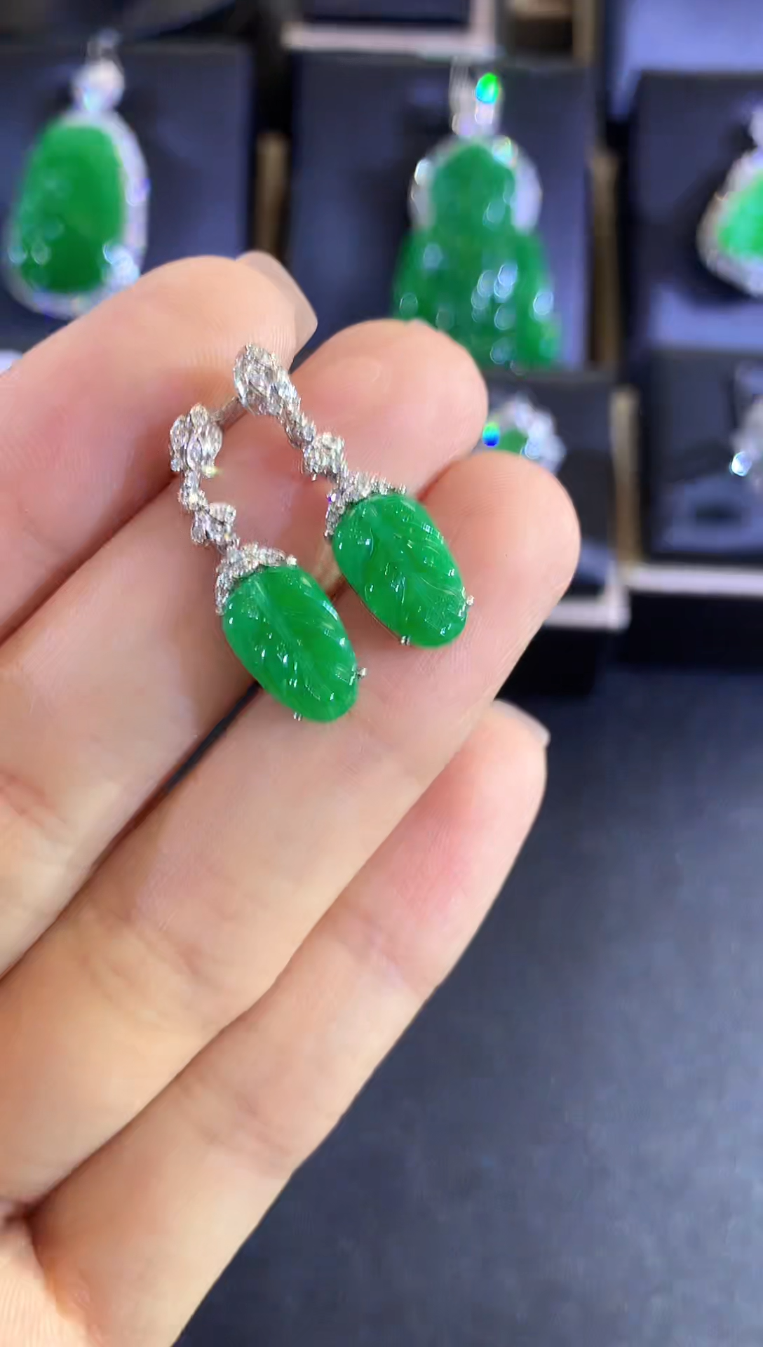 【闪购商品】翡翠耳饰18K金镶嵌a32         