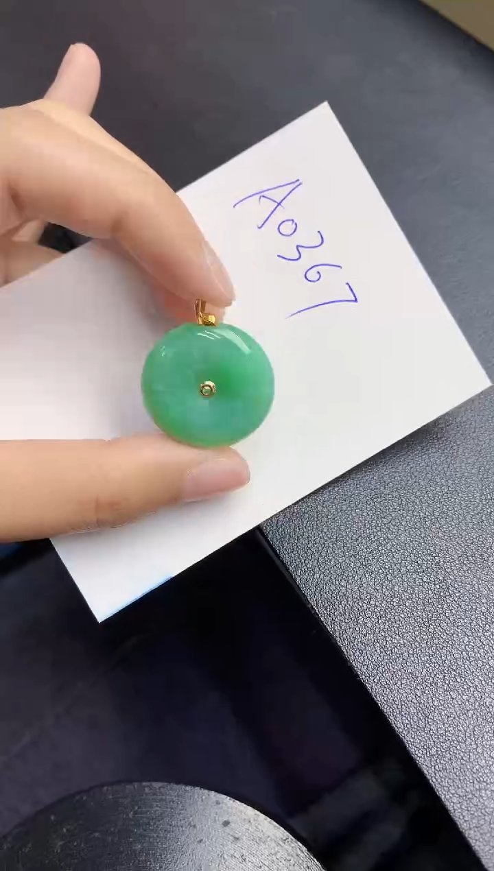 【闪购商品】翡翠颈饰18K金镶嵌000000000