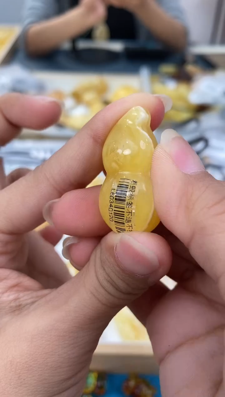 未镶嵌琥珀裸石天然琥珀蜜蜡