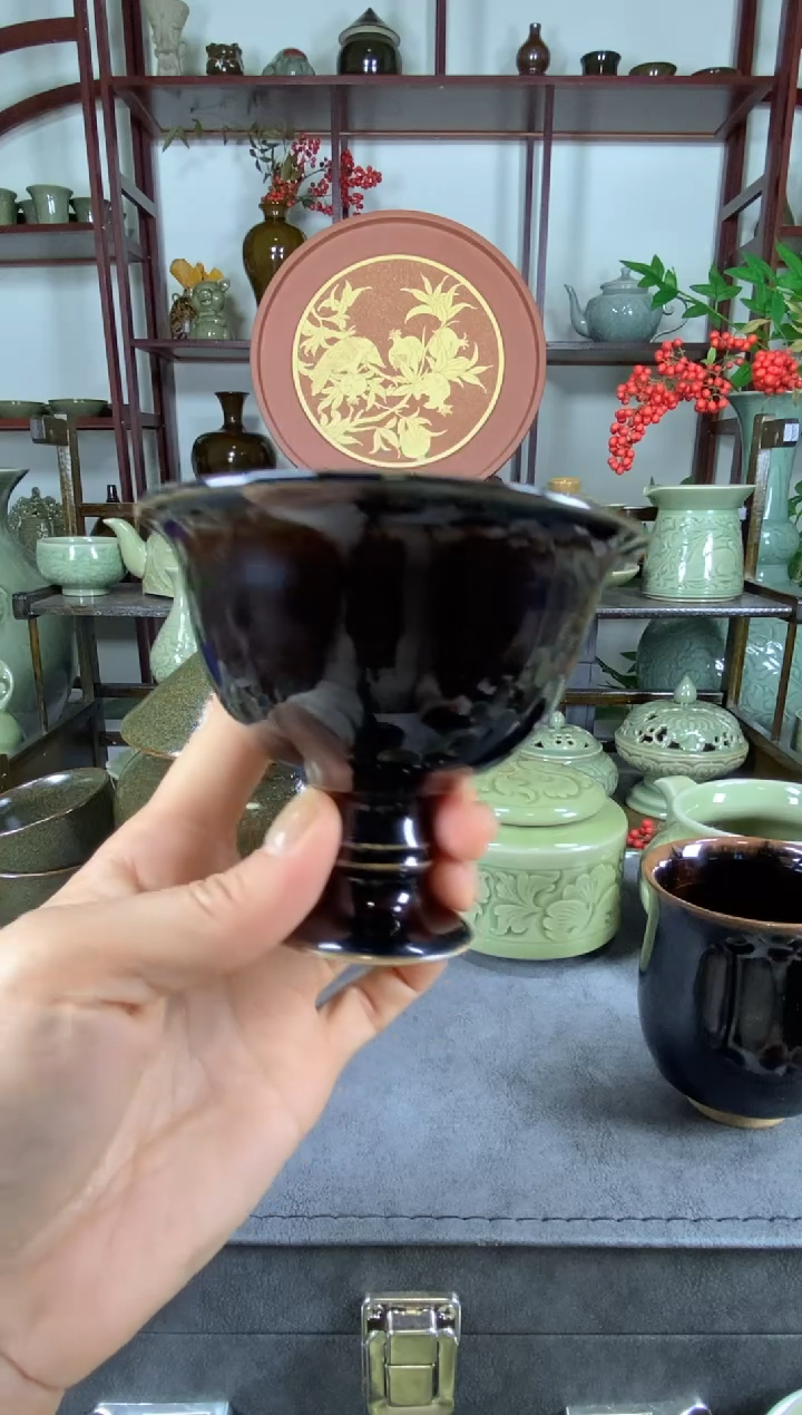 童老师  黑金釉高足杯 一个