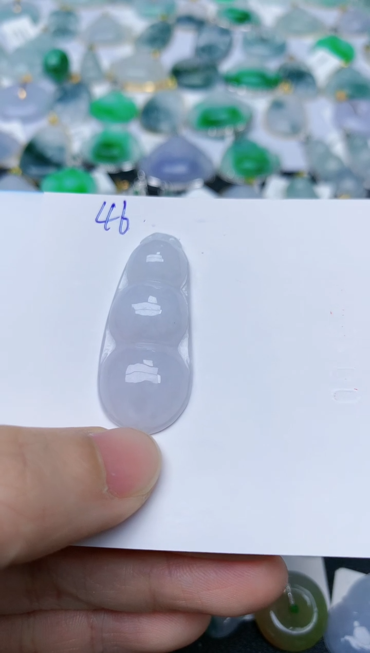 【闪购商品】翡翠颈饰未镶嵌天然翡翠A货    