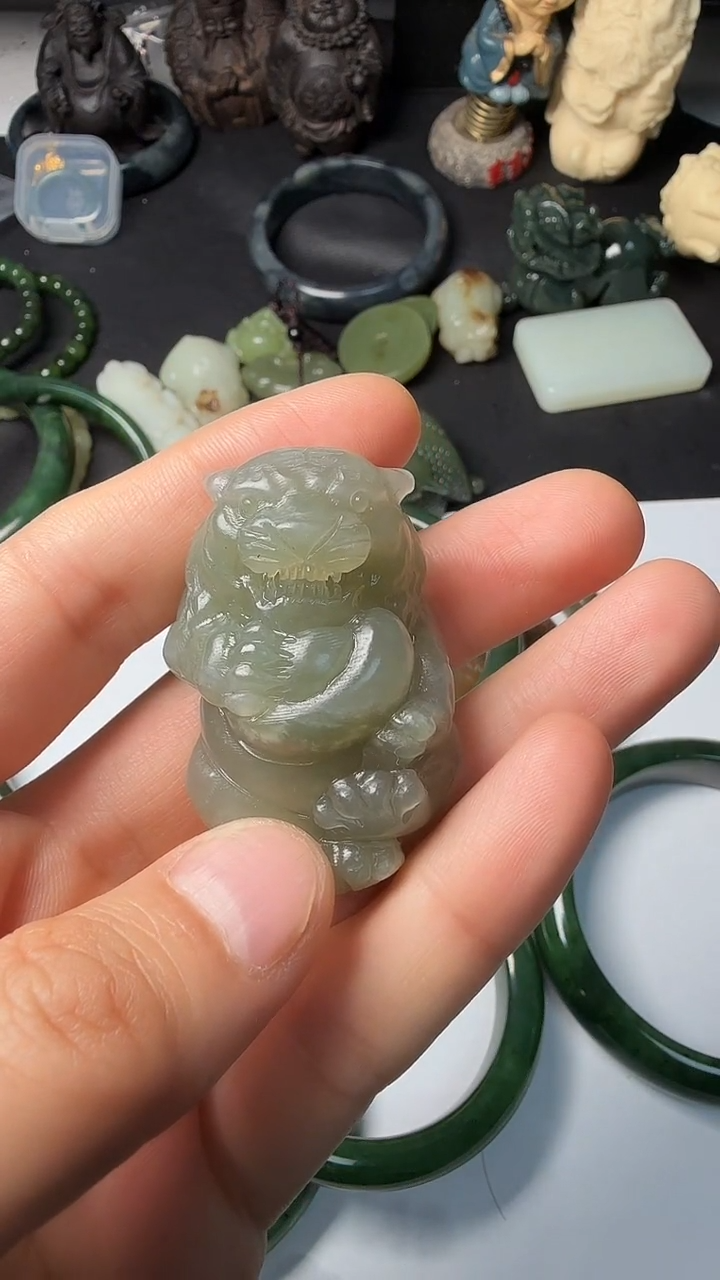 颈饰未镶嵌和田玉01