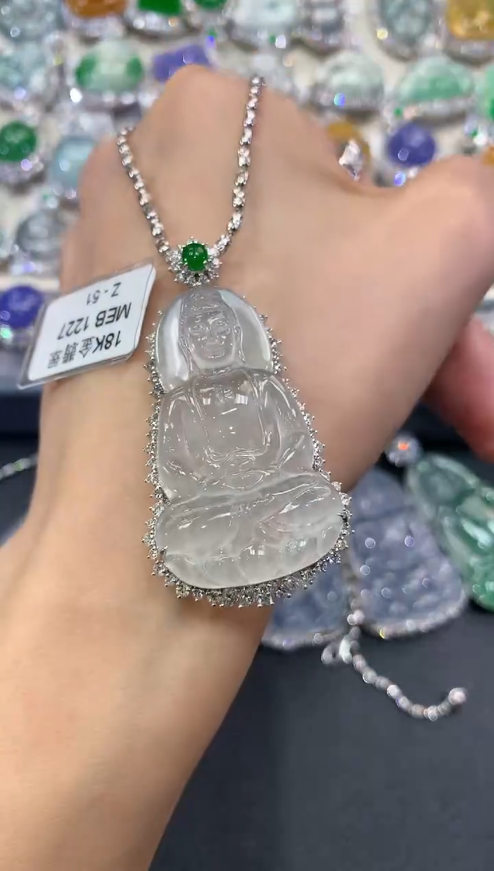 【闪购商品】翡翠吊坠(不含链)18K金镶嵌w71