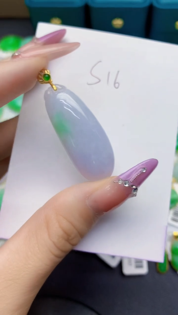 翡翠未镶嵌颈饰缅甸天然翡翠A货