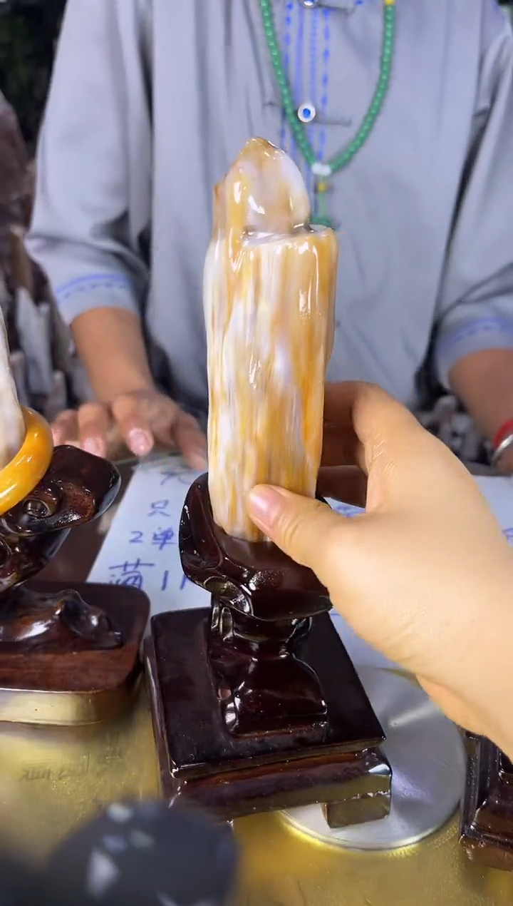 缅甸天然树化玉摆件