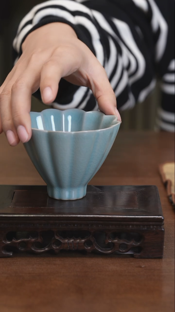 【闪购商品】清凉寺原产地汝瓷莲瓣杯